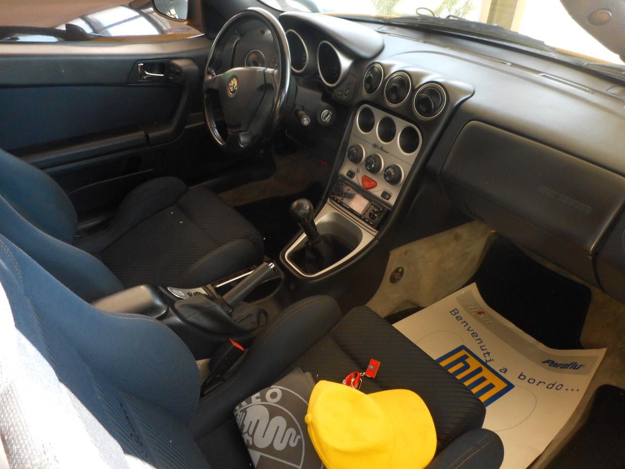 Alfa Romeo GTV Spider 2.0i 16V Twin Spark cat L