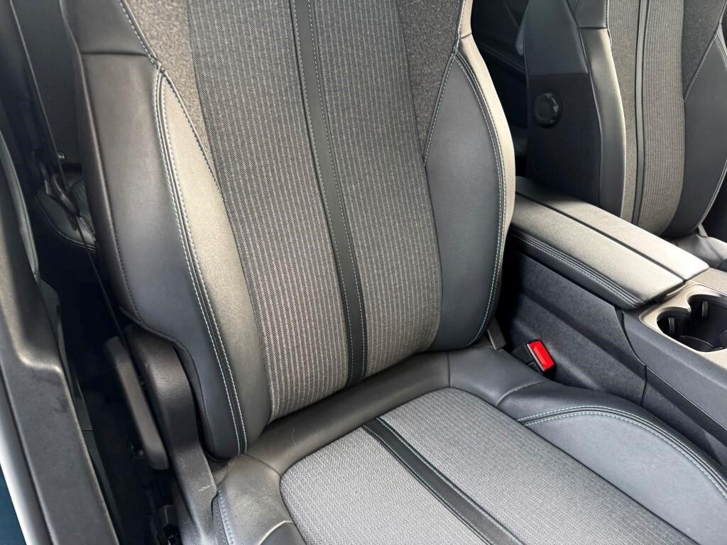 Peugeot 5008 BlueHDi 130 S&S EAT8 Allure Pack