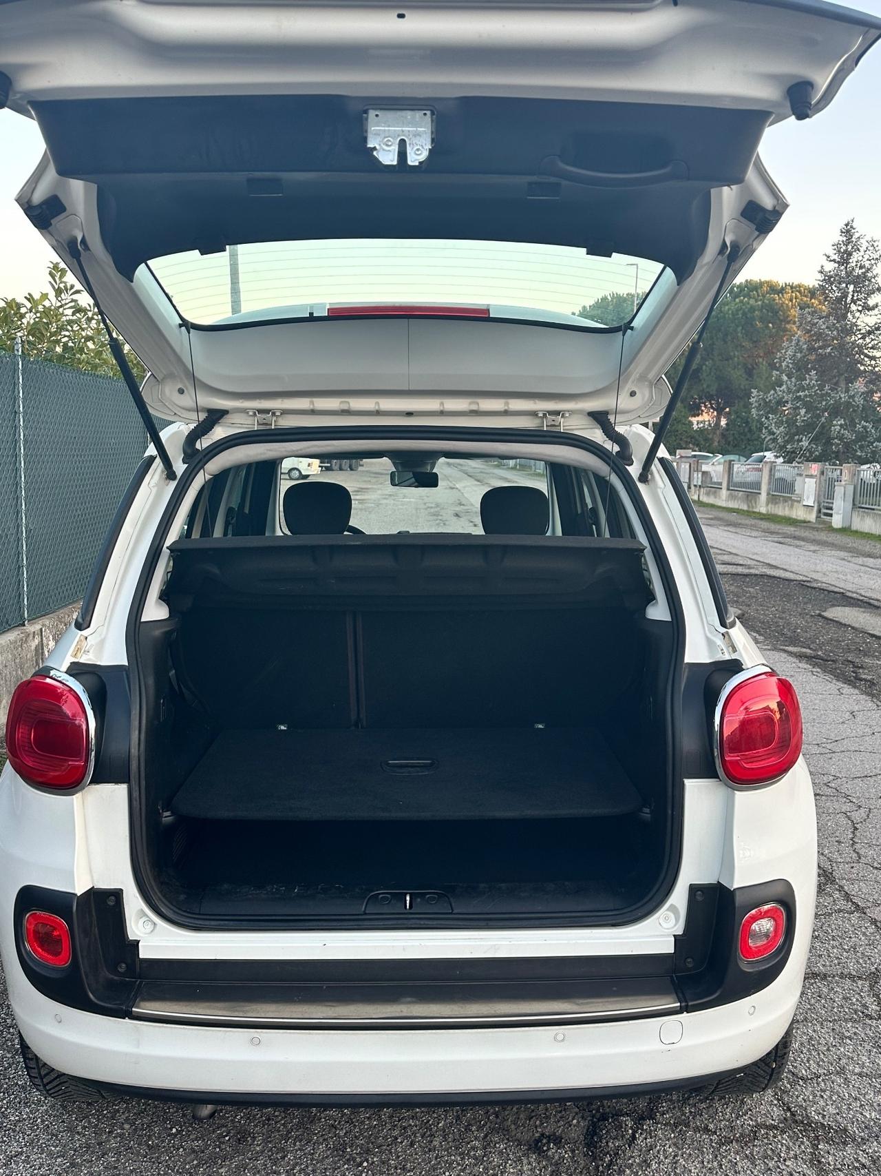 Fiat 500L 0.9 TwinAir Turbo Natural Power Lounge