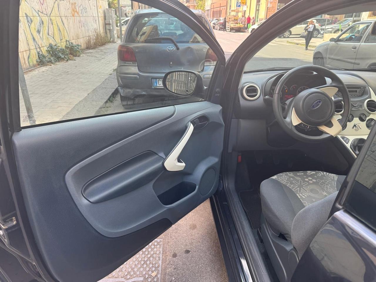Ford Ka Ka+ 1.2 8V 69CV Titanium