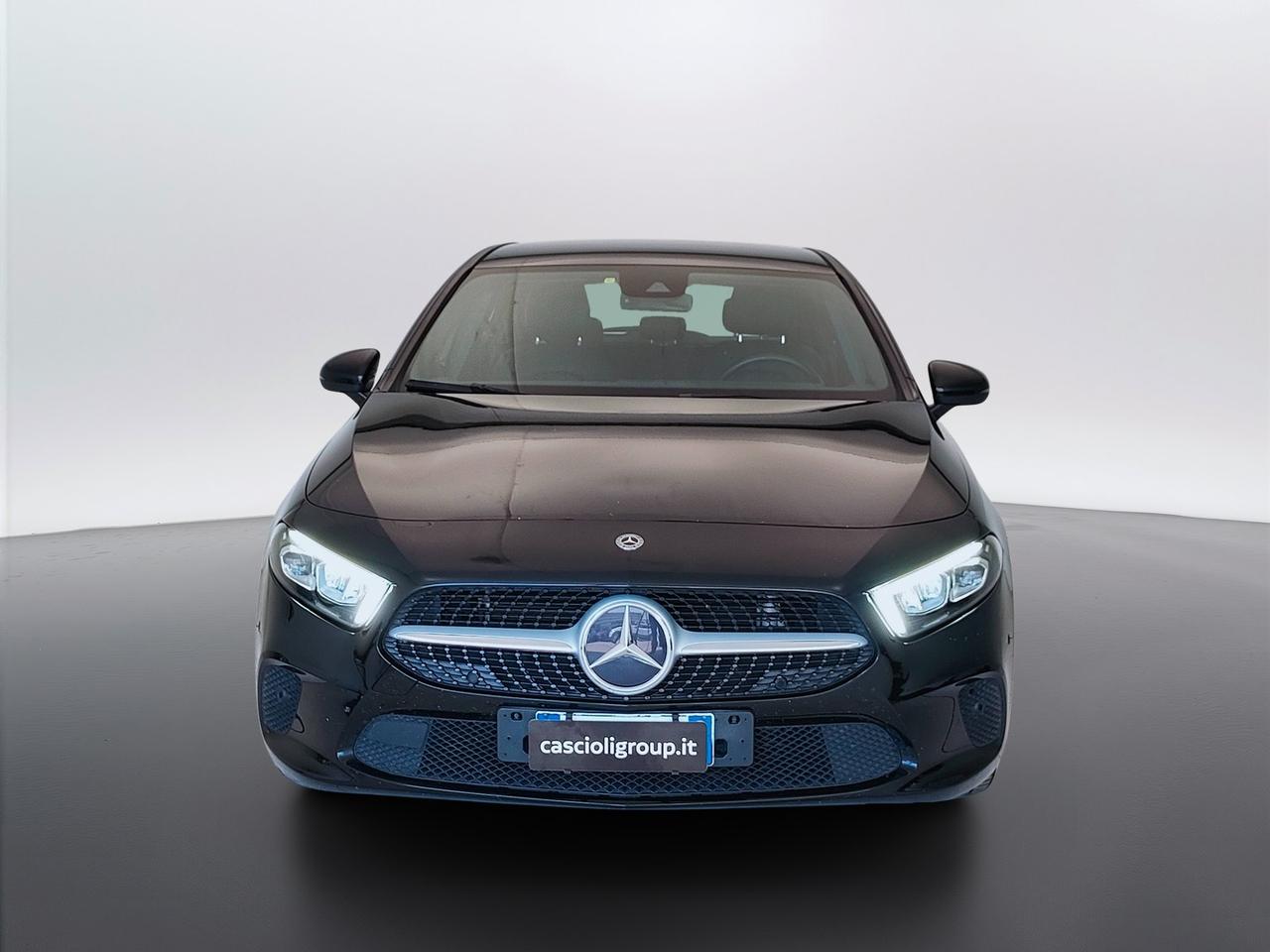 Mercedes-Benz Classe A - W177 2018 - A 180 d Sport auto