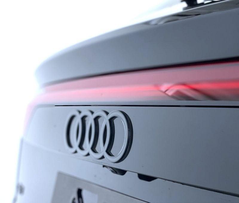 Audi Q8 TDI 210kW quattro tip. S Line Edition * 4 RUOTE STERZANTI *