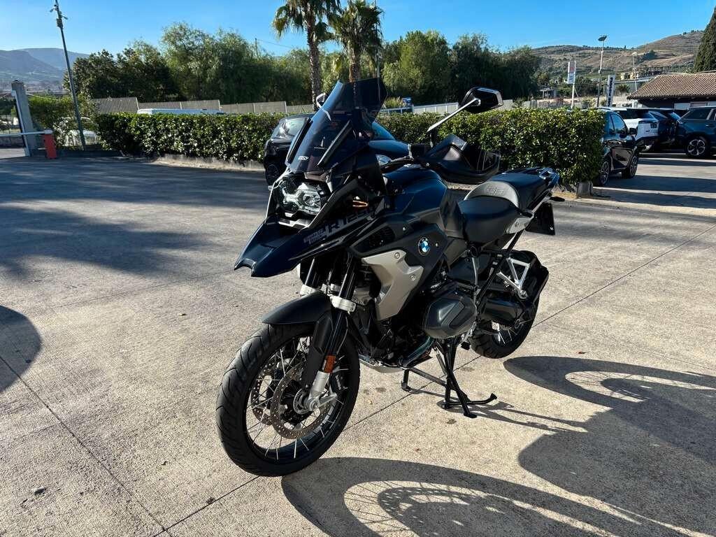 Bmw R 1250 GS Triple Black 2023/KM 13.000 Tua a solo 179 Euro al mese