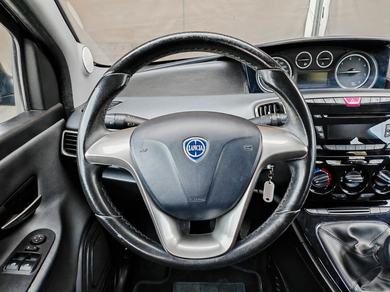 Lancia Ypsilon 1.3 MJT 16V 95 CV 5 porte S&S Platinum