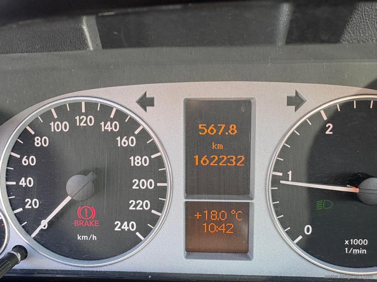 MERCEDES-BENZ B 180 CDI Premium