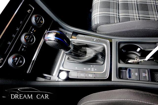 VOLKSWAGEN Golf GTD 2.0 TDI DSG 5p. CERCHI 19"-SPOILER-MOLLE