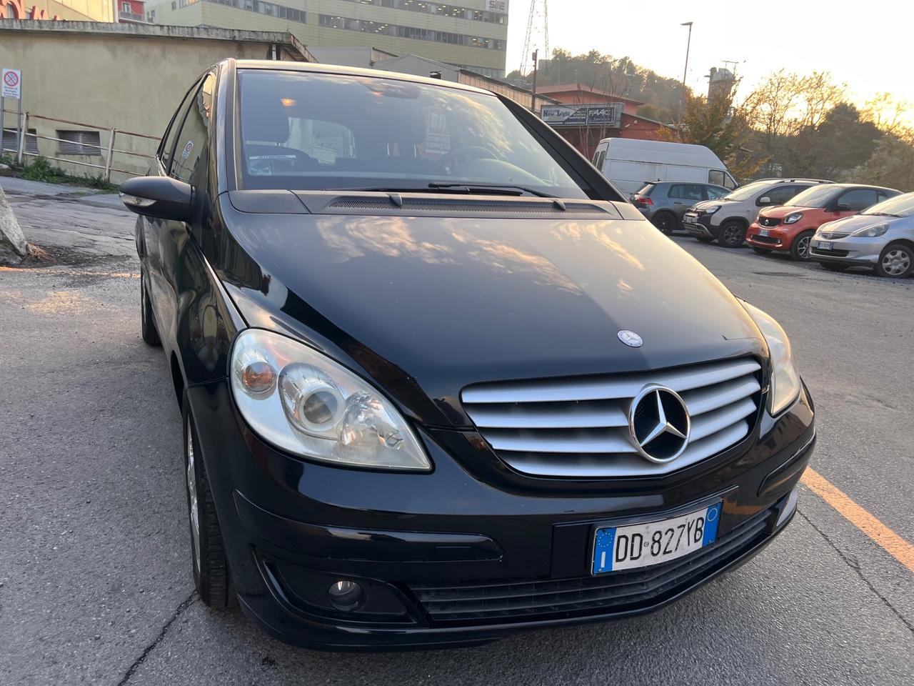 Mercedes-benz B 180 CDI Sport unico propietario