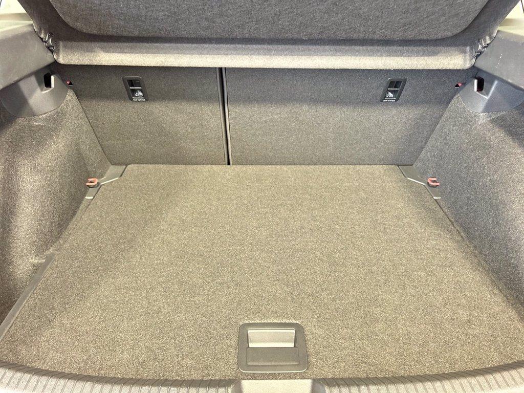 VOLKSWAGEN Taigo 1.0 tsi life 110cv del 2023