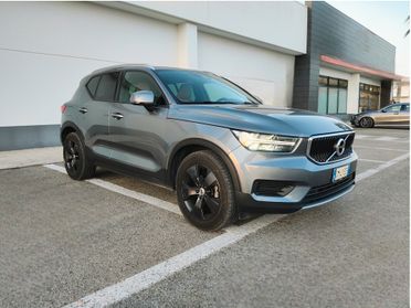 Volvo XC40 D3 Momentum