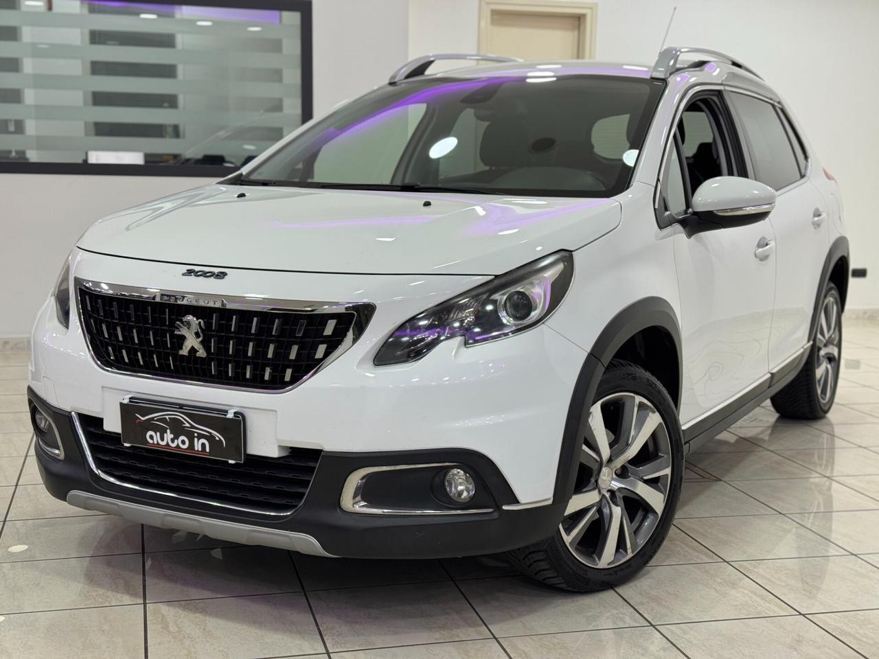 Peugeot 2008 1.5 BlueHDi 100cv Allure