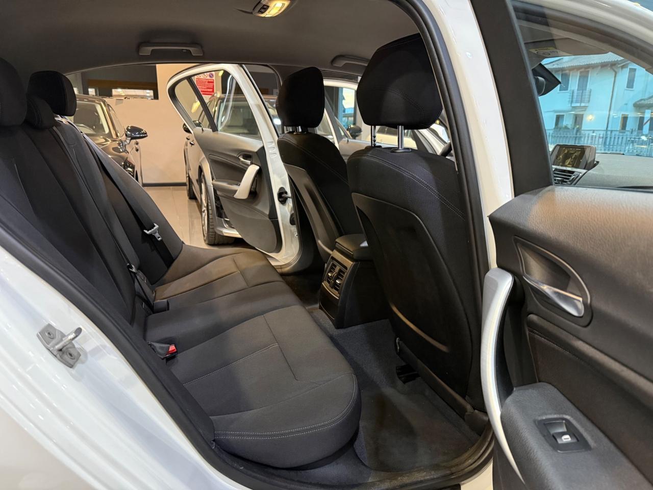Bmw 118 118d 5p Sport UNICO PROPRIETARIO !