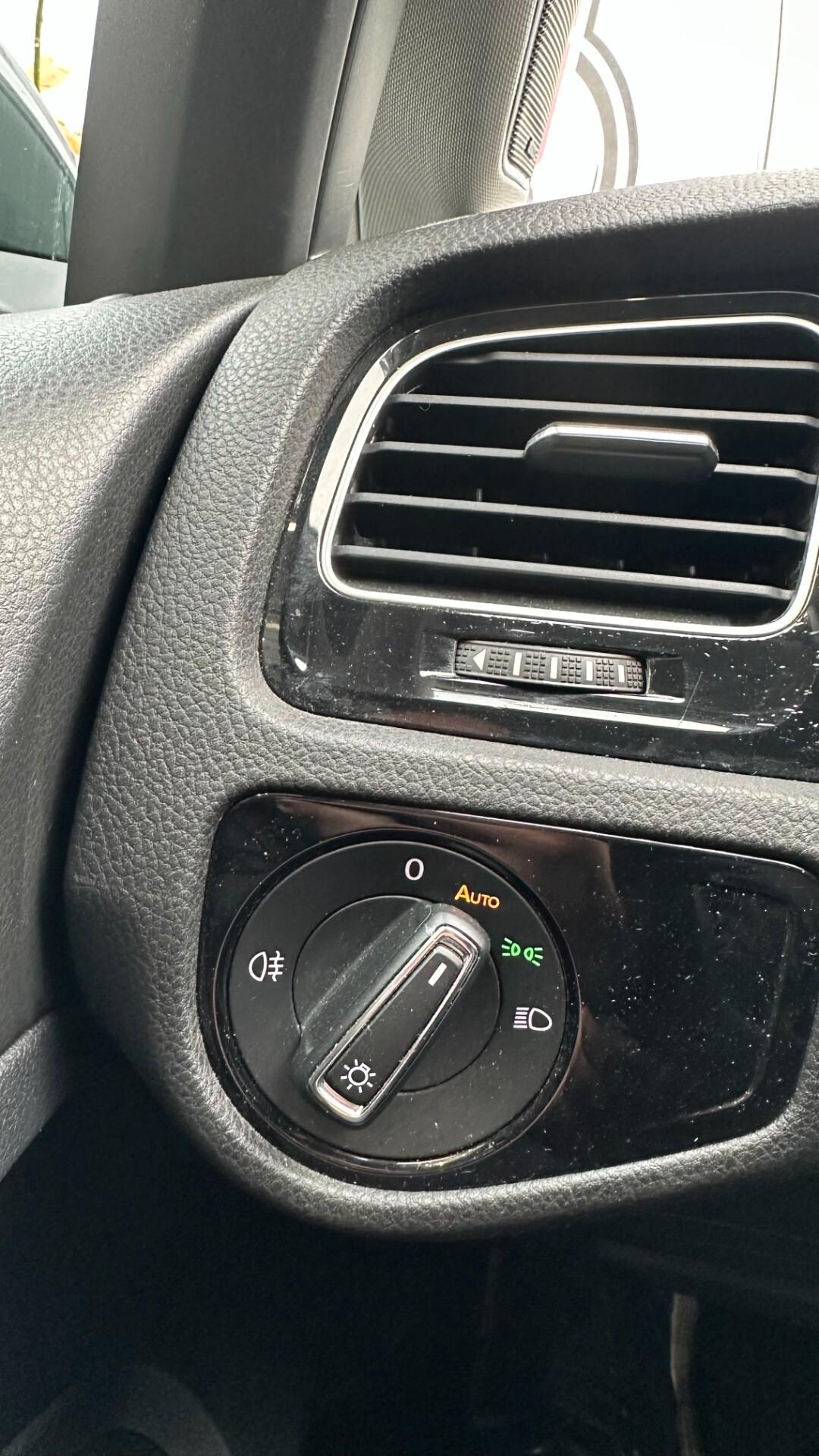 Volkswagen Golf 1.5 TSI ACT DSG 5p. Sport BlueMotion Technology