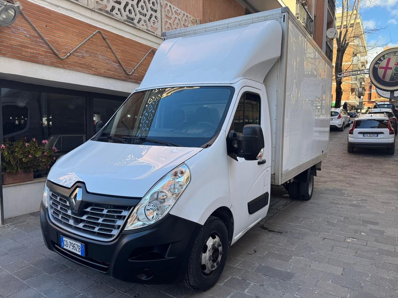 RENAULT Master T30 2.3 dCi 130CV CABINATO