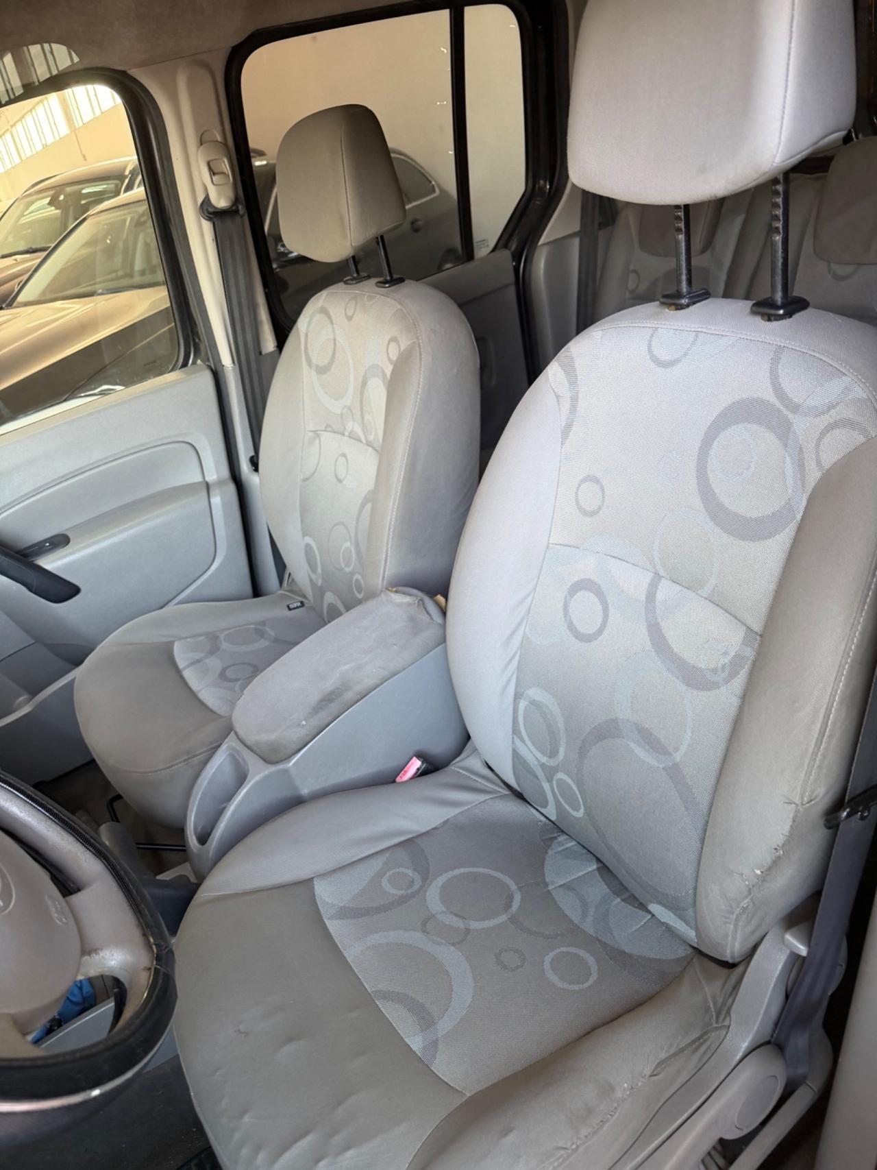 Renault Kangoo 1.6 105CV 5 porte Benzina/GPL Dynamique