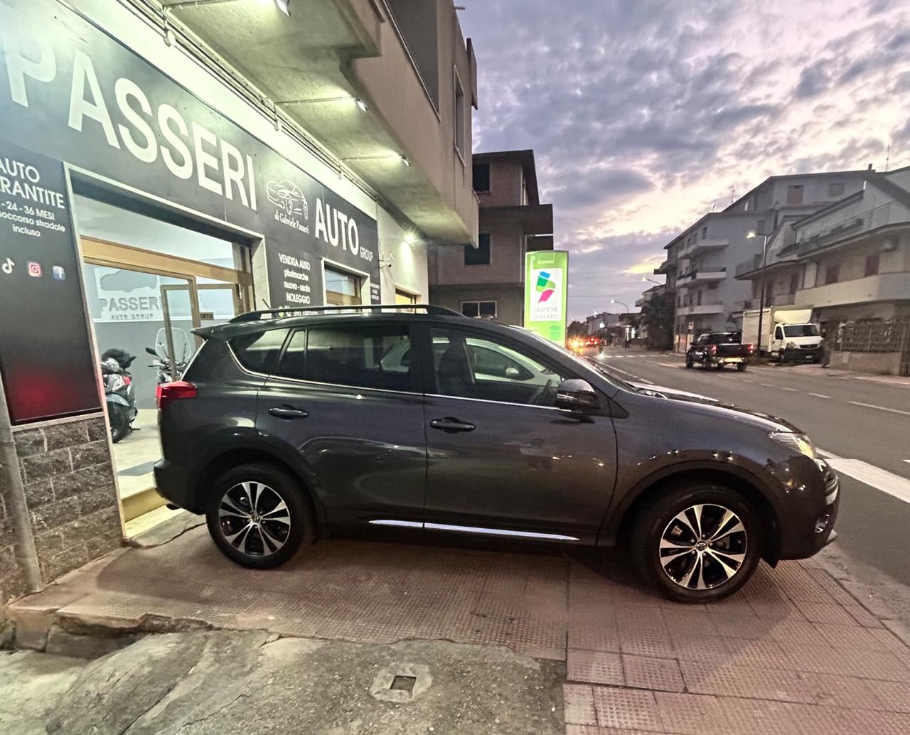 Toyota RAV 4 RAV4 2.2 D-4D 4WD Style