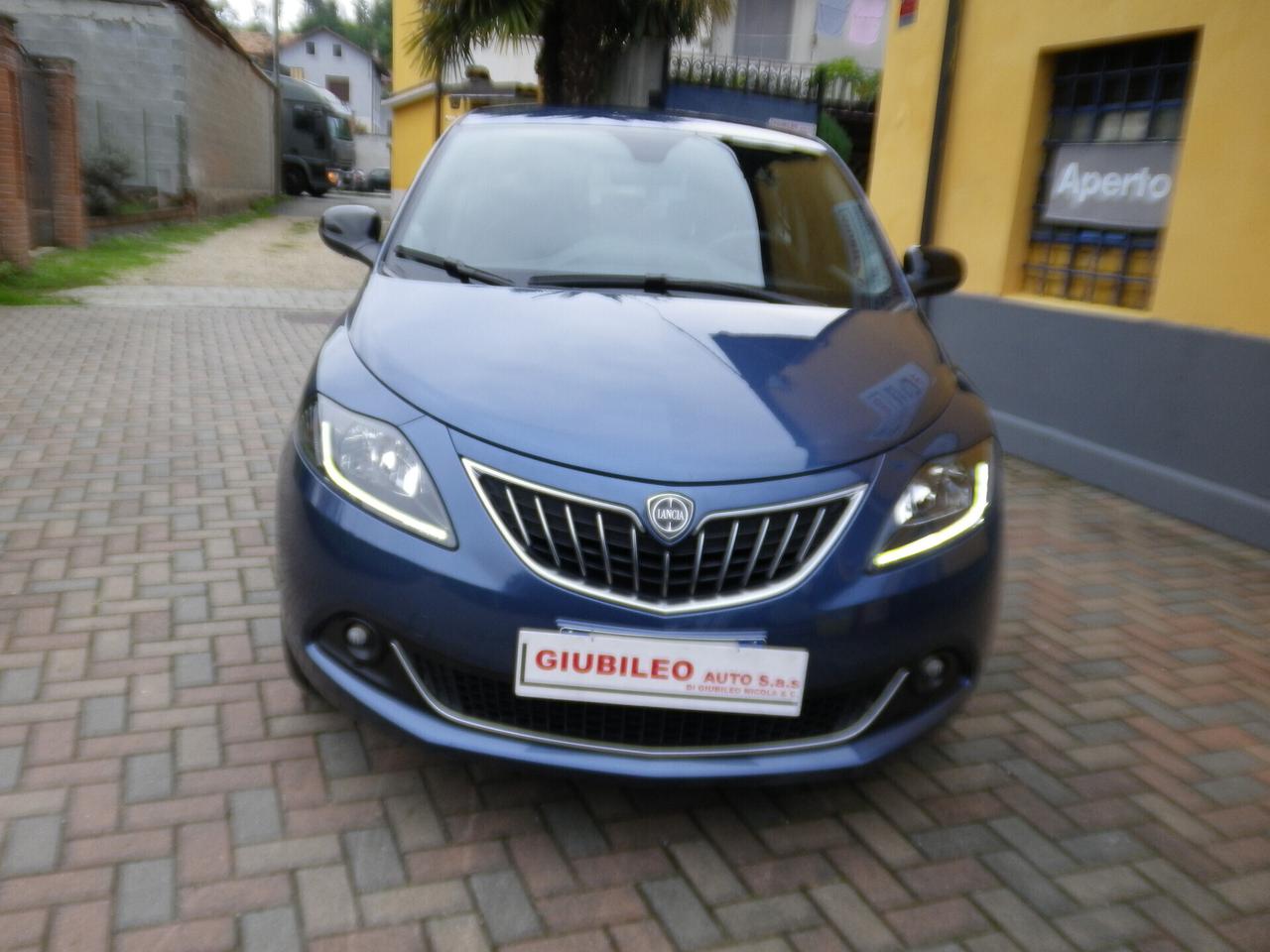 Lancia Ypsilon 1.0 FireFly 5 porte S&S Hybryd Gold