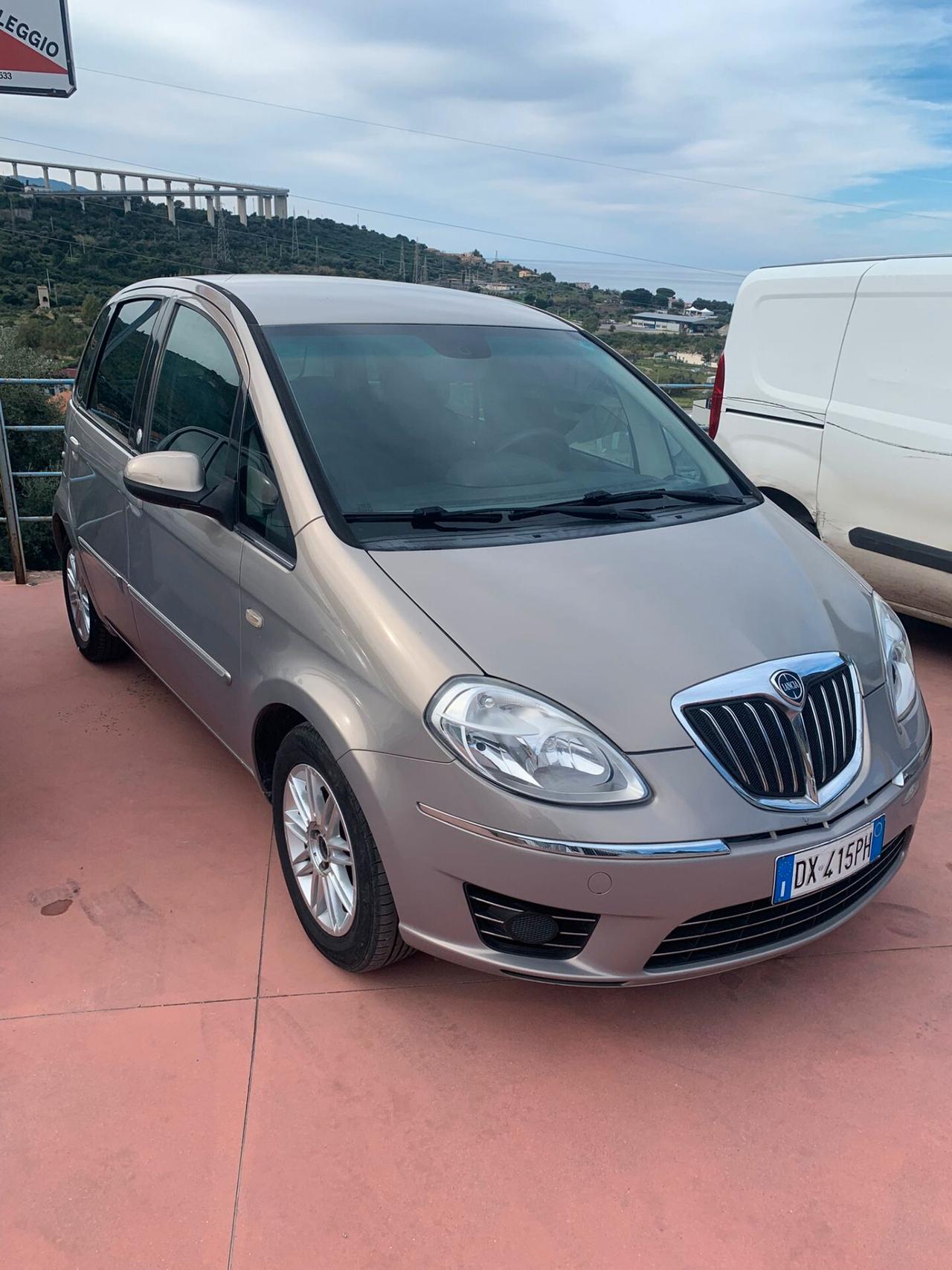 Lancia MUSA 1.4 Platino Ecochic GPL