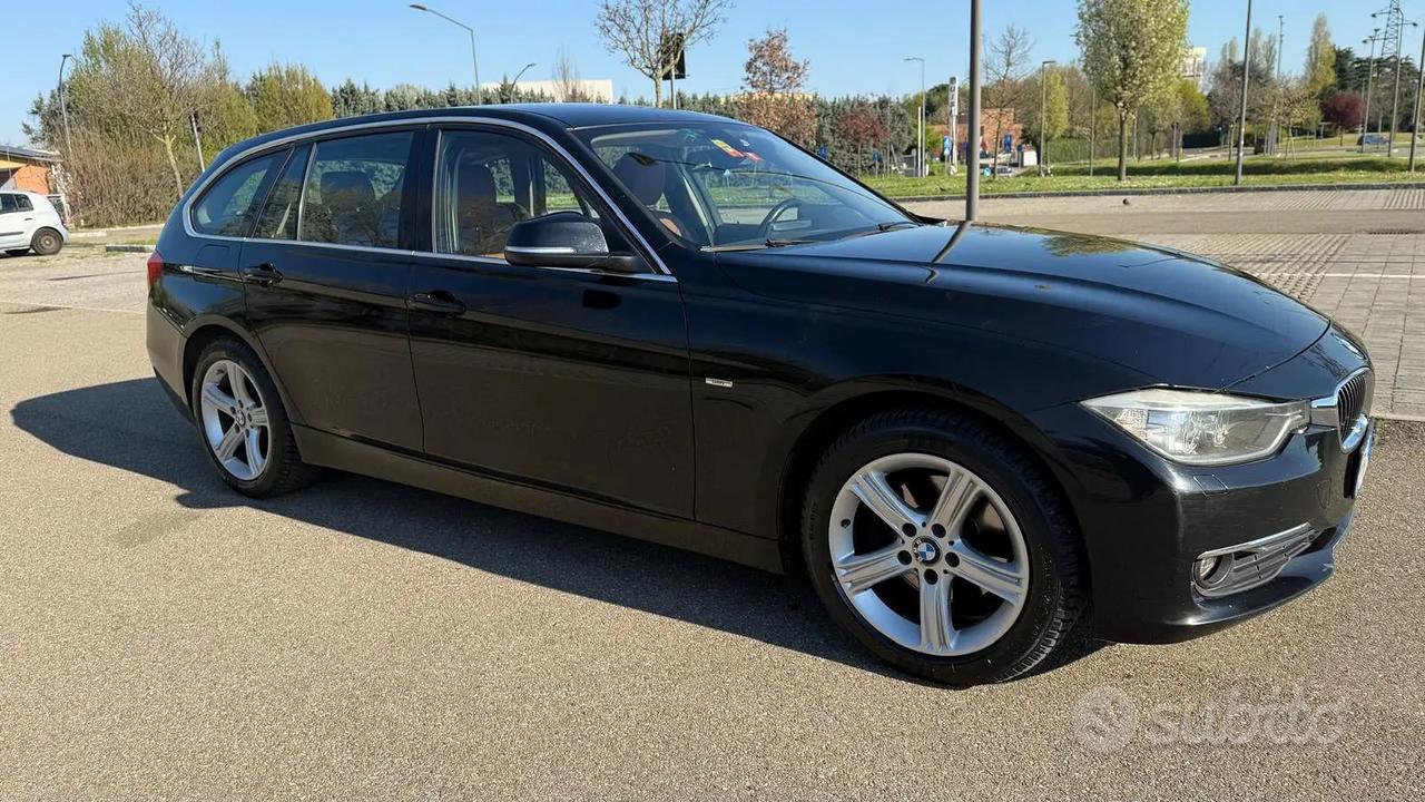 BMW 320