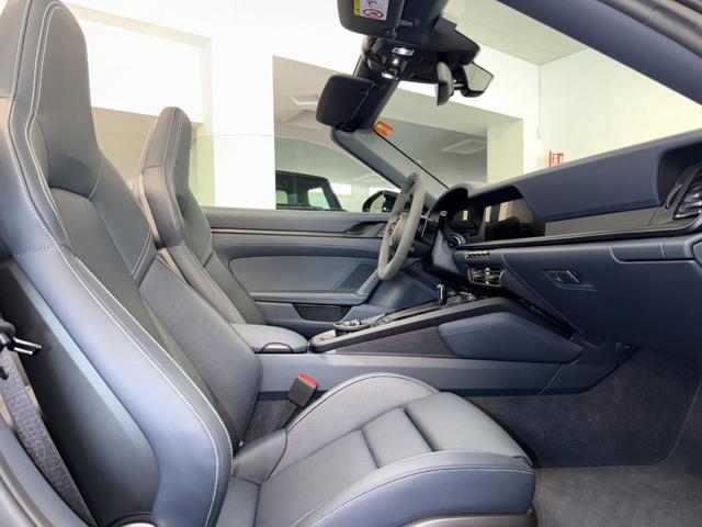 PORSCHE 911 Carrera GTS Cabriolet / POSS. SUB. LEASING