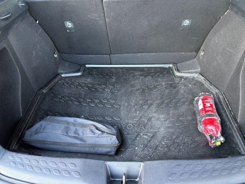 Toyota C-HR C-HR 1.8h Trend e-cvt