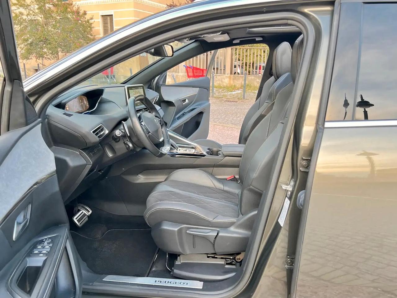 Peugeot 5008 BlueHDi 180 S&S EAT8 GT