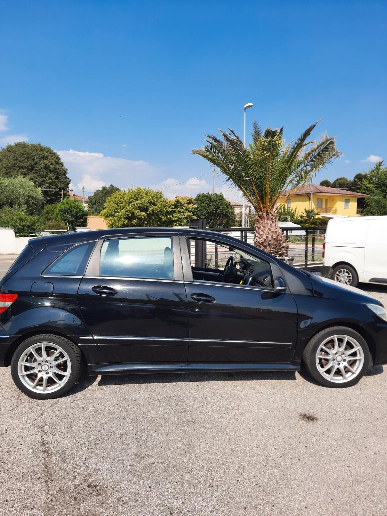 Mercedes-benz B 180 B 180 CDI Premium