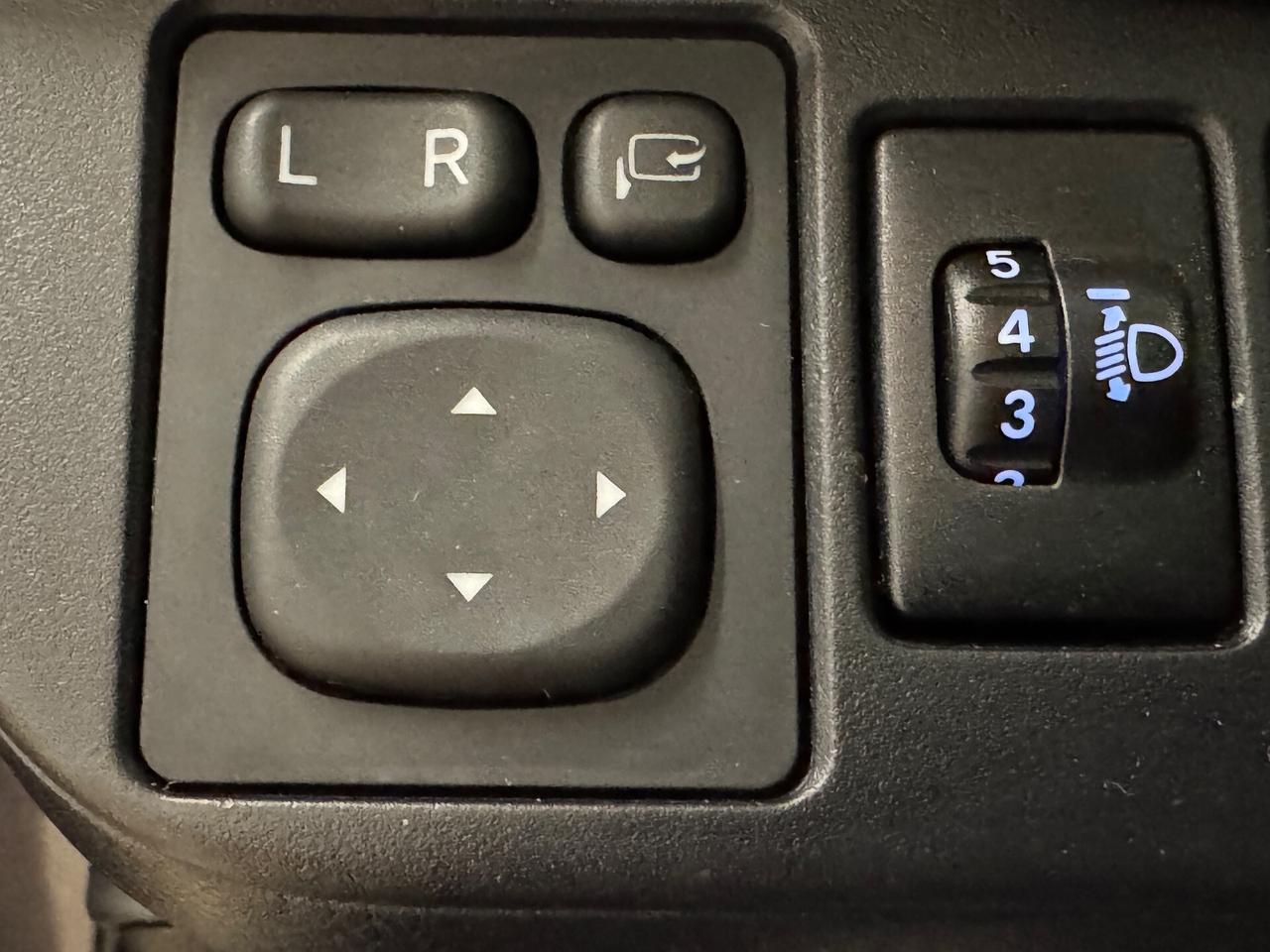 Toyota Yaris 1.5 Hybrid 5P Style-Tetto-Unipro-Garantita24mesiToyota-Permute