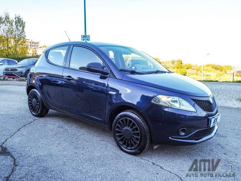 Lancia Ypsilon 1.2 69 CV 5 p. S&S Elefantino Blu UNIPROPR.-24 MESI DI GARANZIA