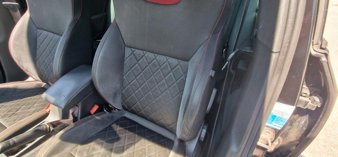 Skoda Octavia 2.0 TDI Wagon RS per commercianti - perfettamente marciante