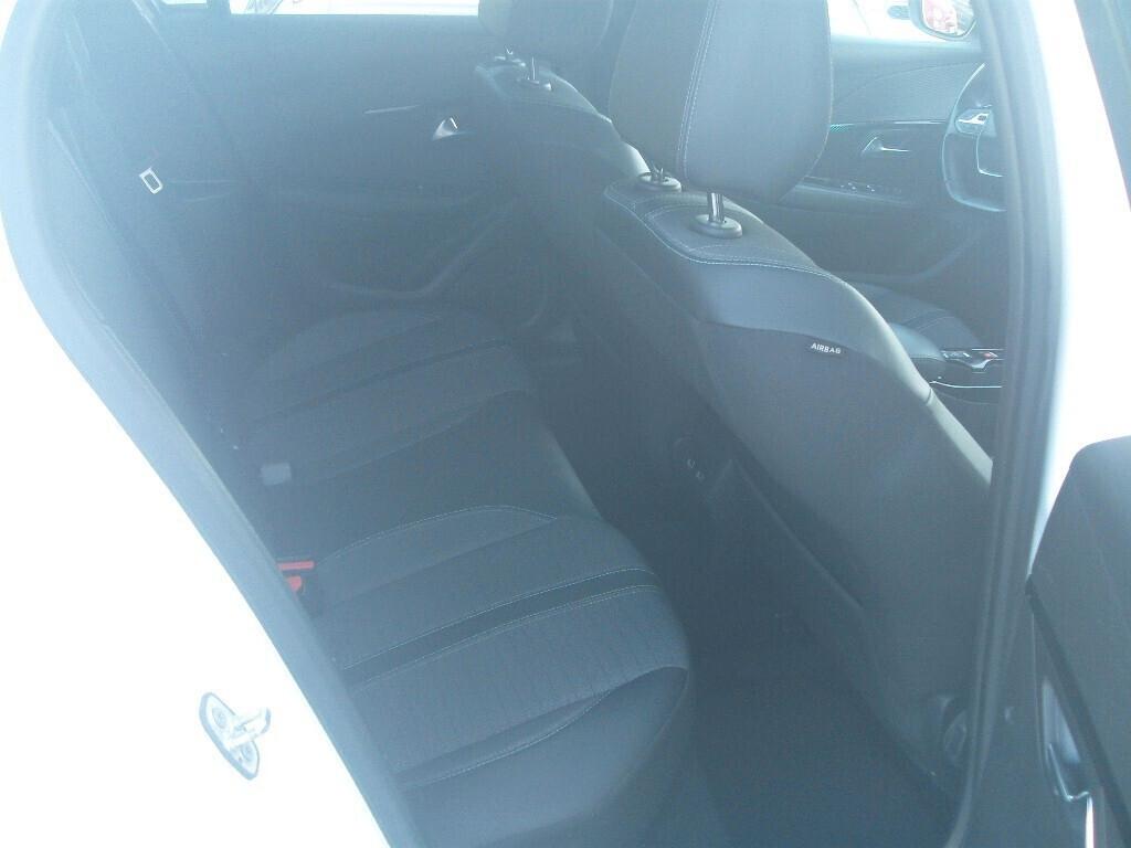Peugeot 208 BlueHDi 100 CV Allure Pack - 2022