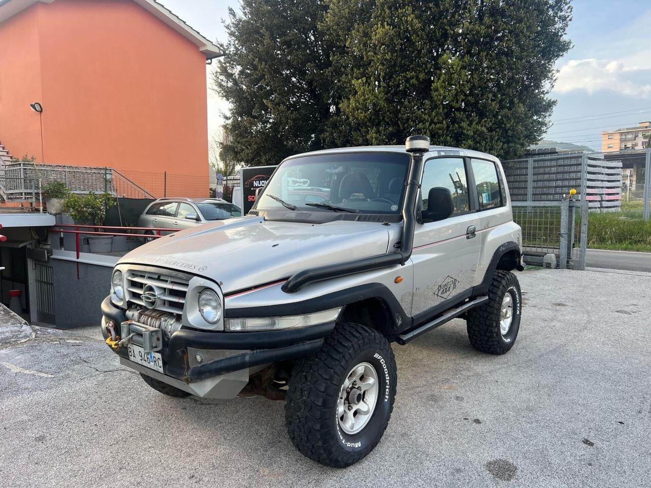 Ssangyong Korando 661 2.3 diesel EL