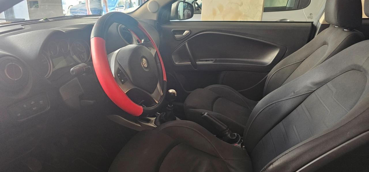 Alfa Romeo MiTo 1.4 105 CV M.air S&S Distinctive Sport Pack