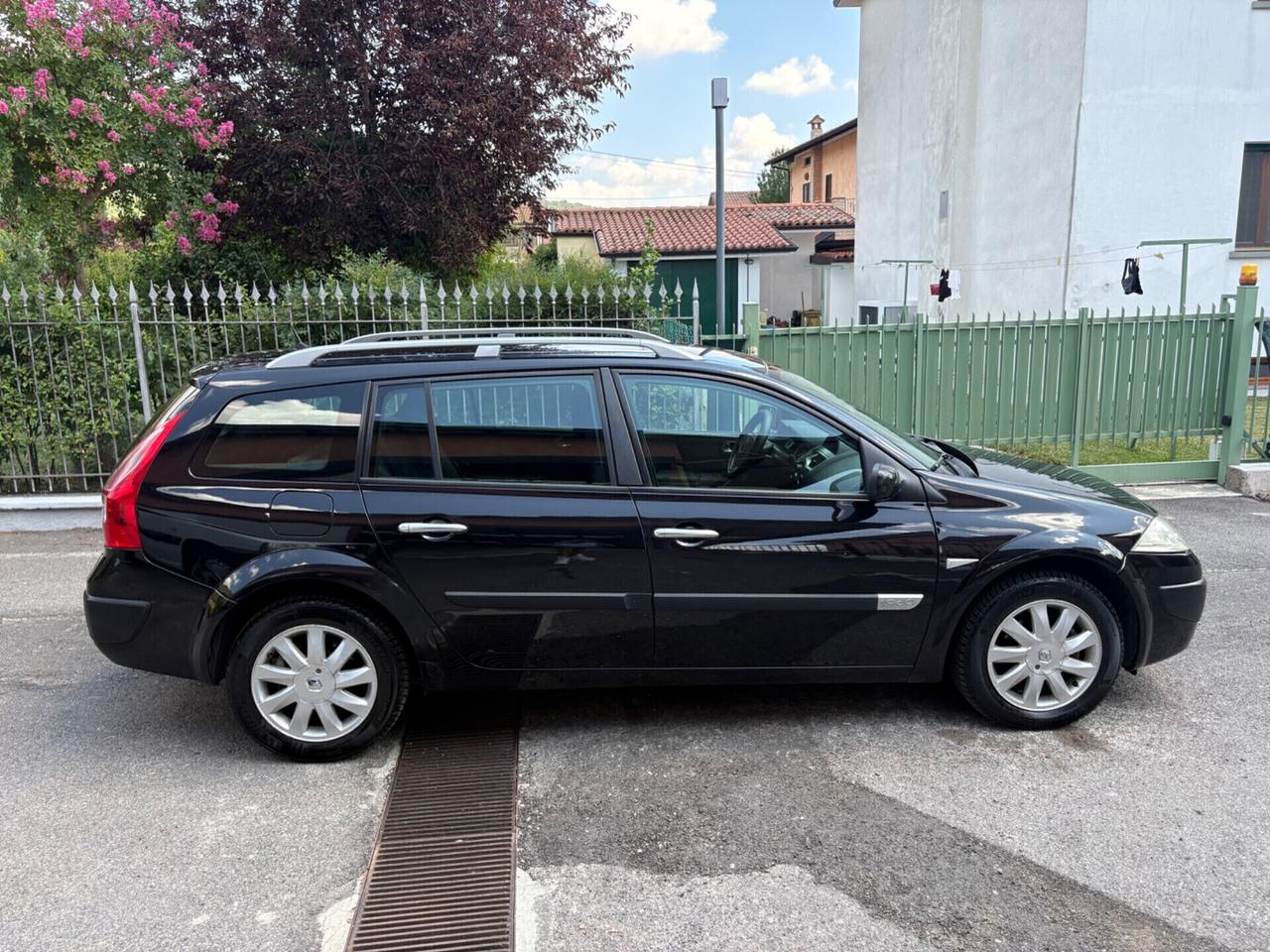 Renault Megane Mégane 1.9 dCi/130CV Grandtour Luxe