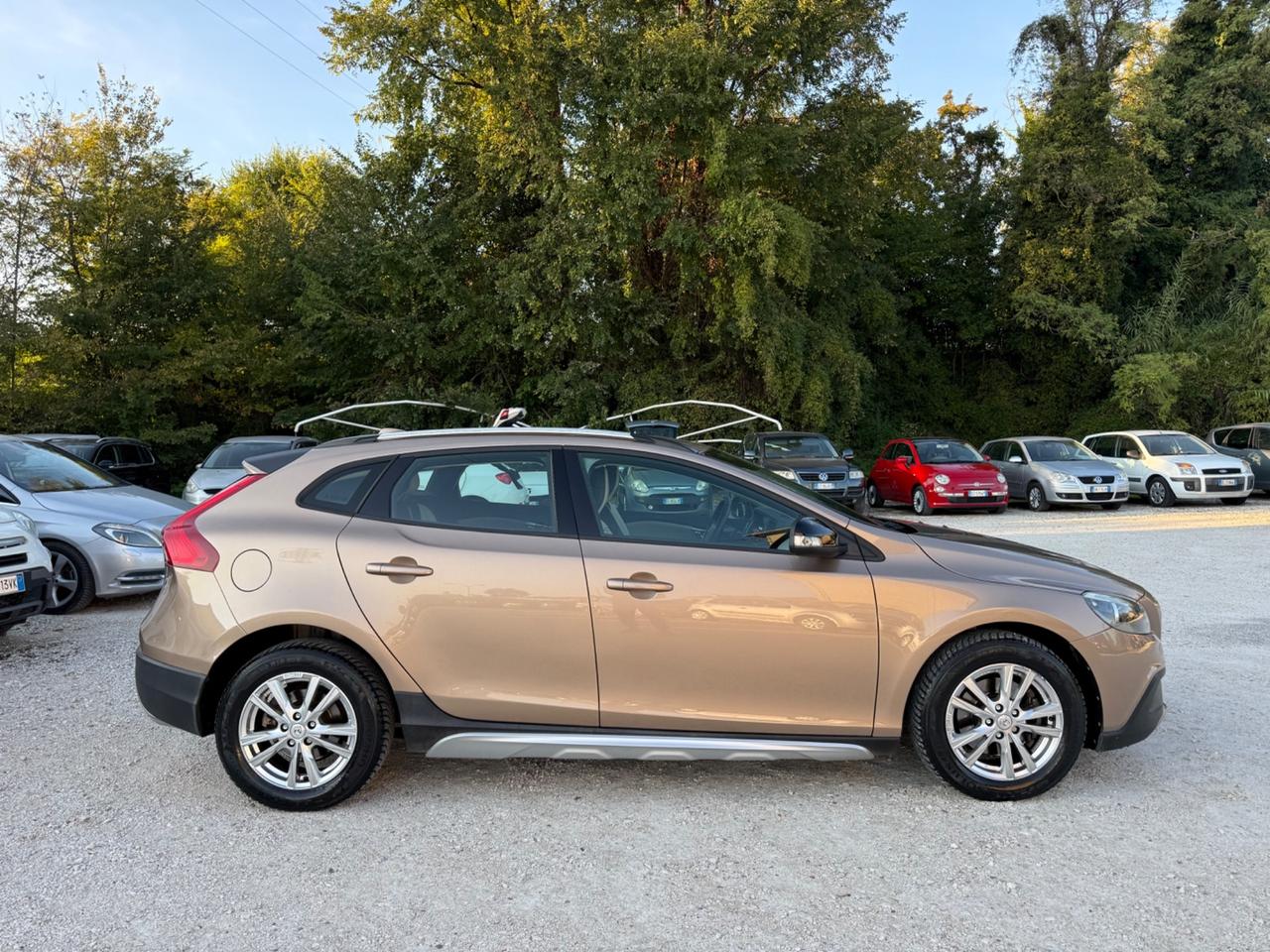 Volvo V40 Cross Country D2 1.6 Kinetic UNICO