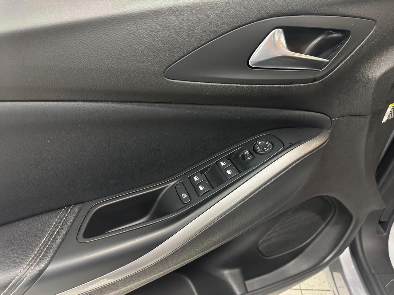 Grandland 1.5CDTI 130CV Elegance CERCHI BLACK BELLA