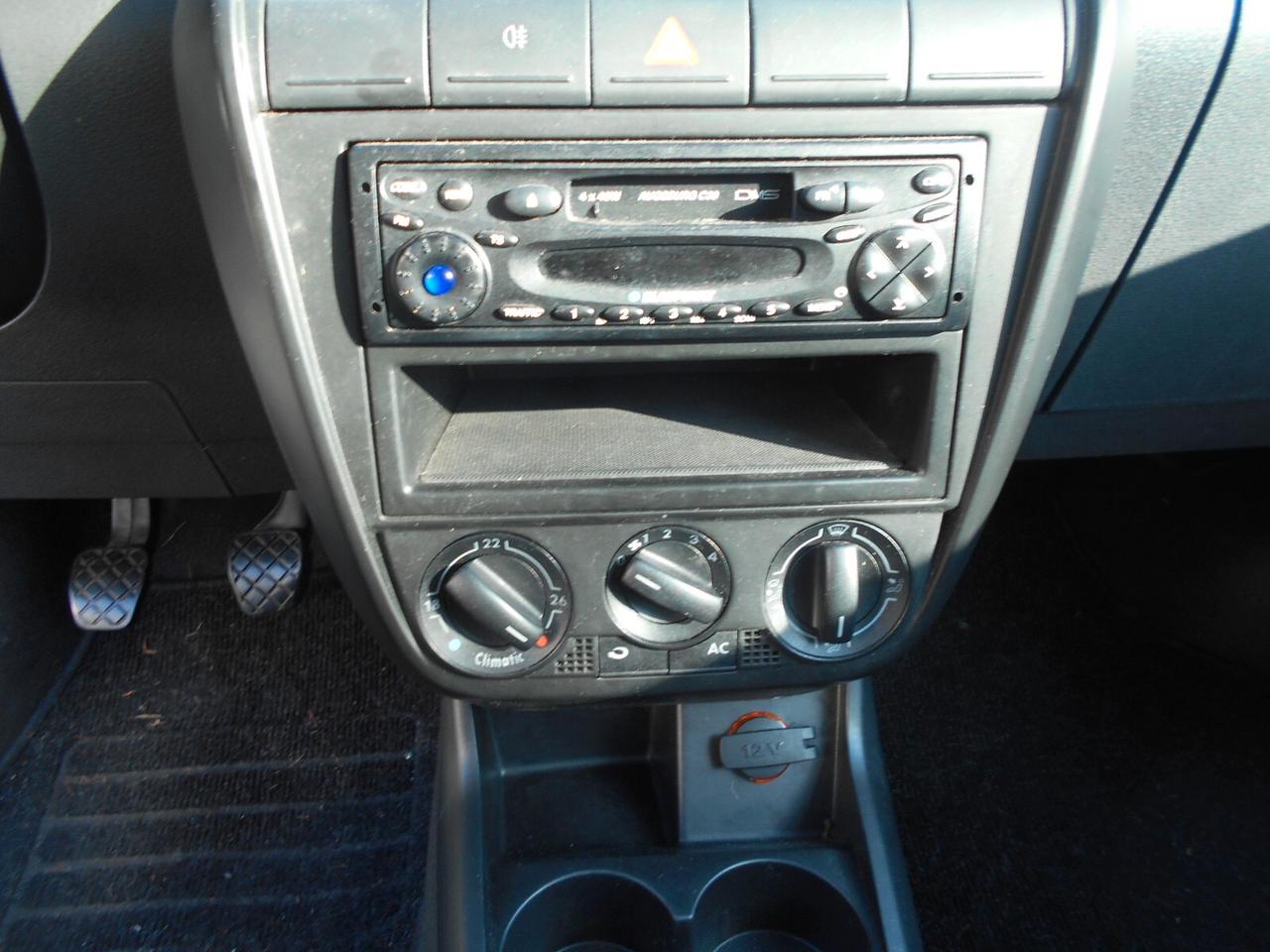 Volkswagen Fox 1.2 Sport