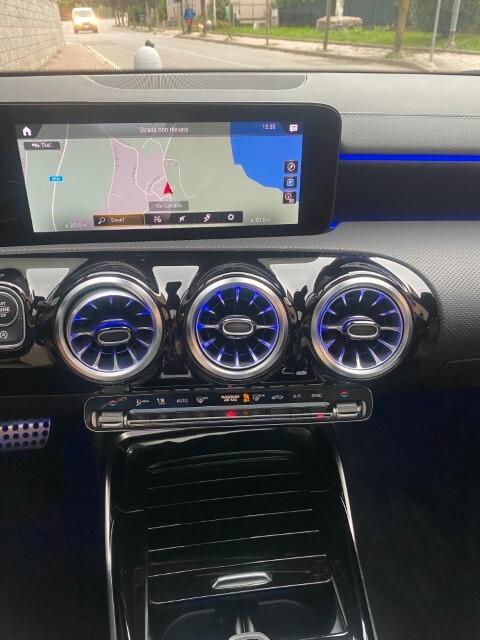 Mercedes Benz CLA 35 AMG 4Matic Shooting Brake