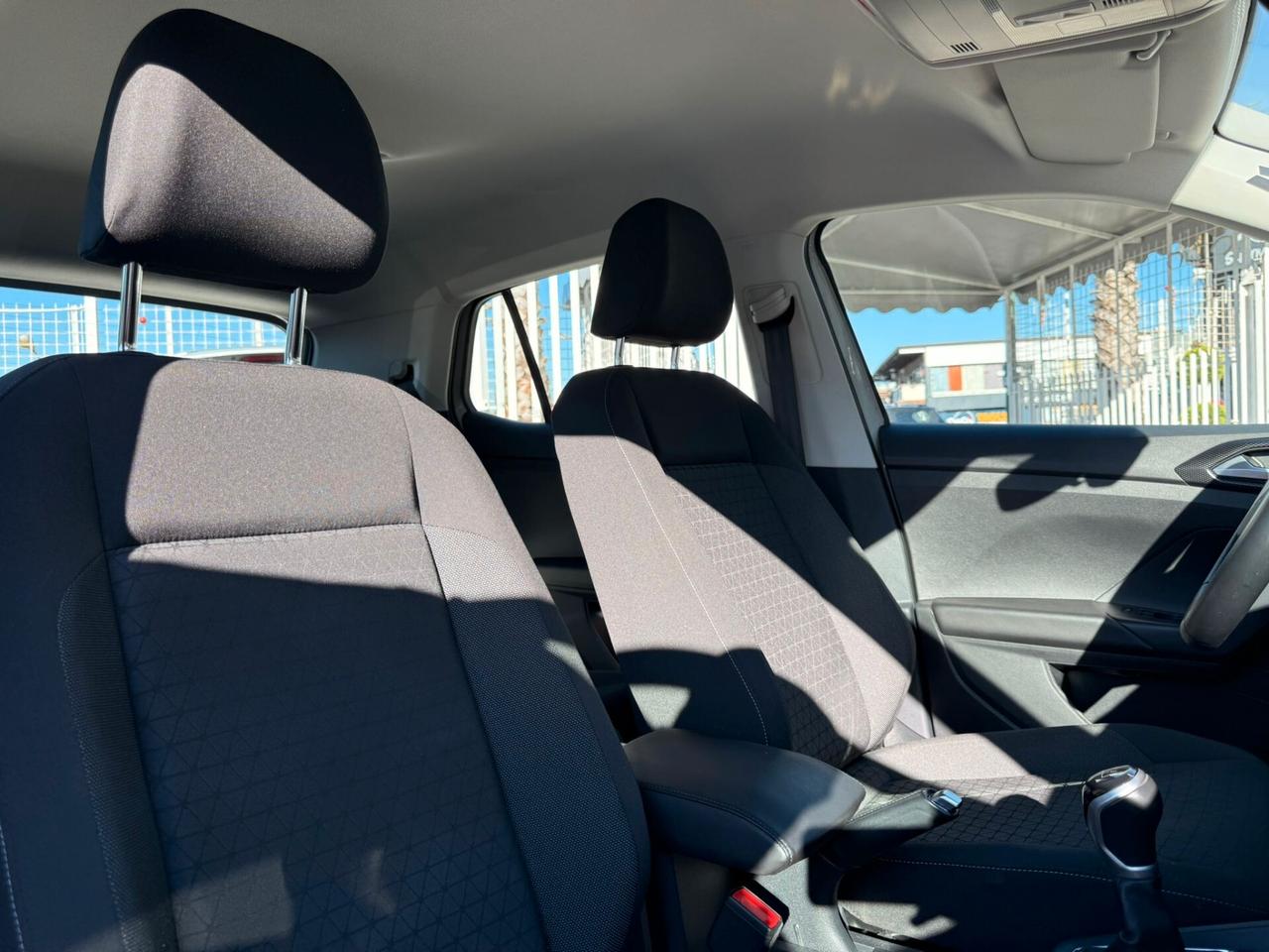 VOLKSWAGEN T-CROSS 2023 1.O BENZINA 95CV 18000KM