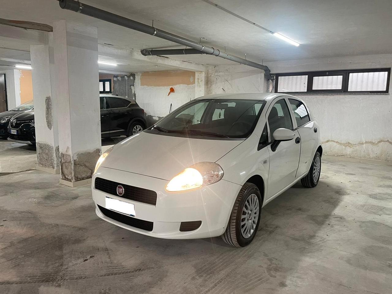 Fiat Punto 1.4 8V 5 porte Natural Power Lounge