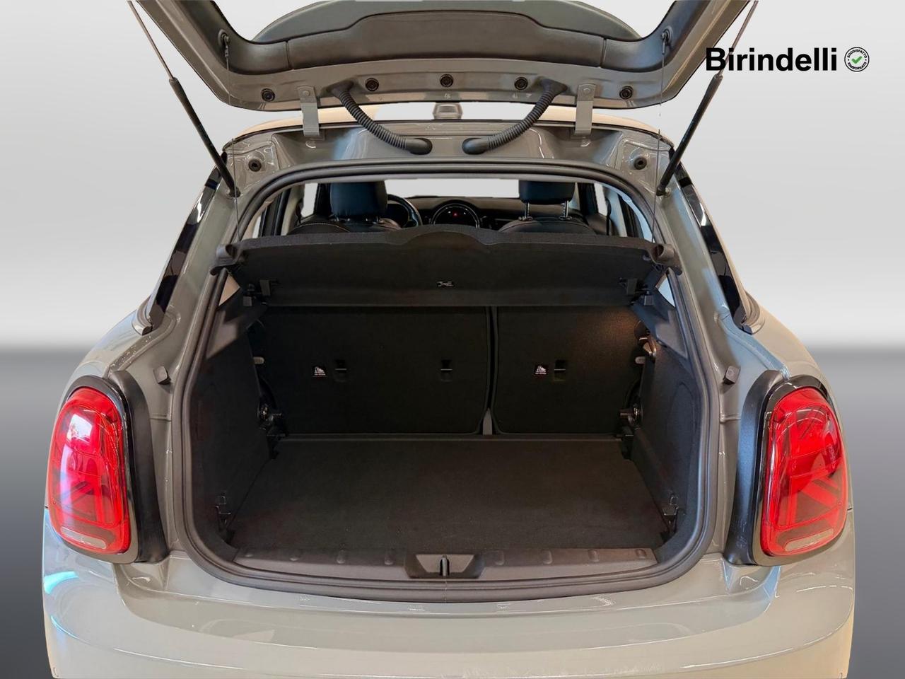MINI Mini 5 porte (F55) - Mini 1.5 Cooper Classic 5 porte