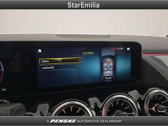 Mercedes-Benz GLA 180 GLA 180 d Automatic Premium