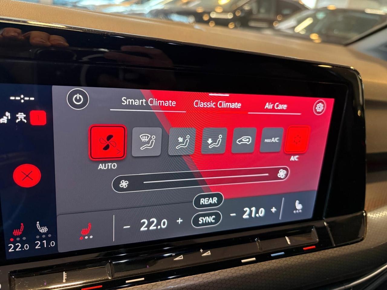 Volkswagen Golf GTI 2.0 TSI 245 CV DSG 5 porte