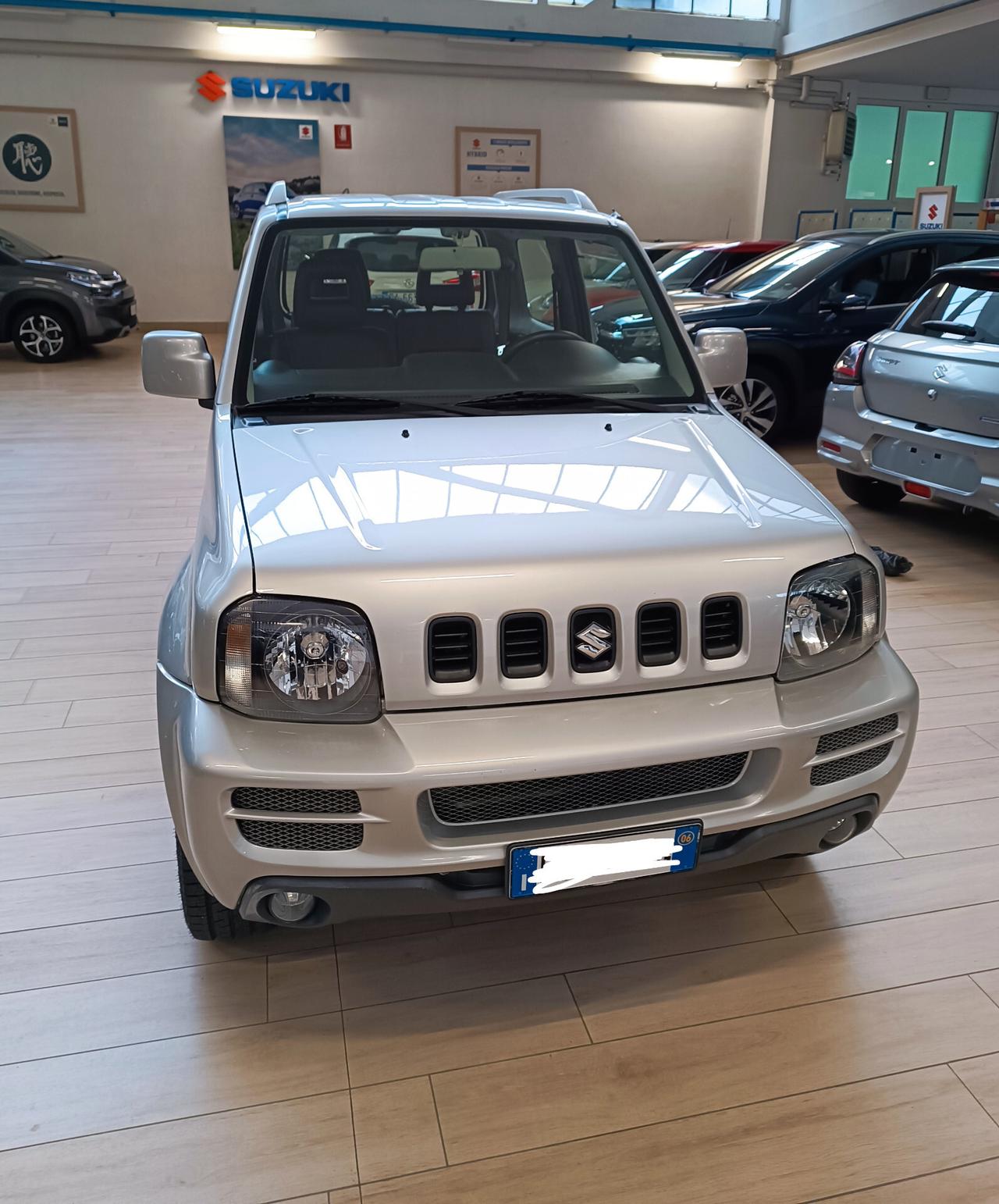 Suzuki Jimny 1.3i 16V cat 4WD JLX Più