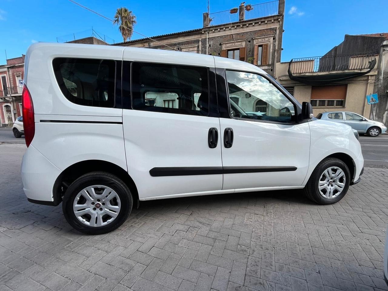 Fiat Doblo Doblò 1.6 MJT 105CV Combi N1 Easy AUTOCARRO 5POSTI