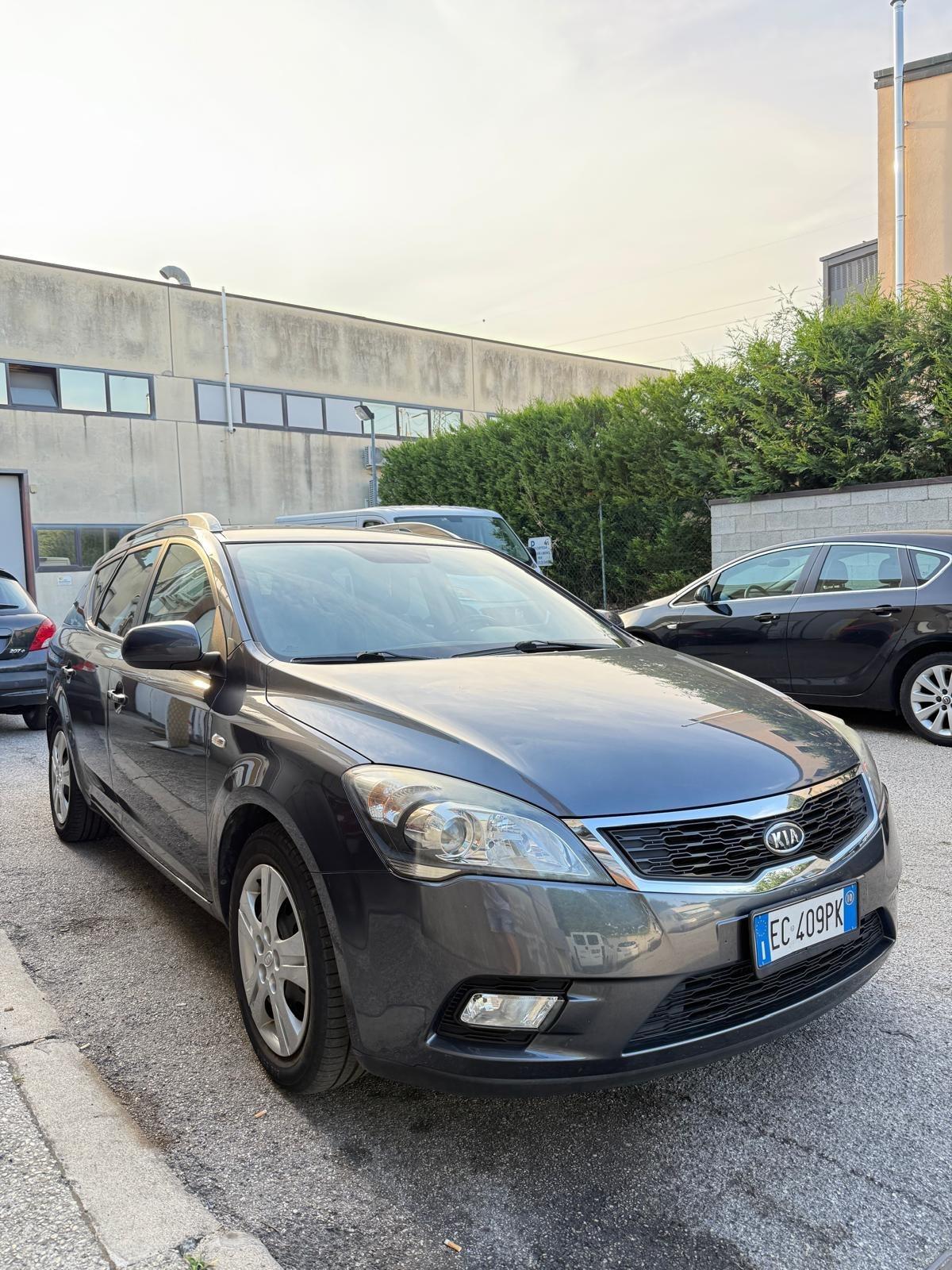 Kia Ceed cee'd Sp. Wag. 1.6 CRDi VGT 115CV EX