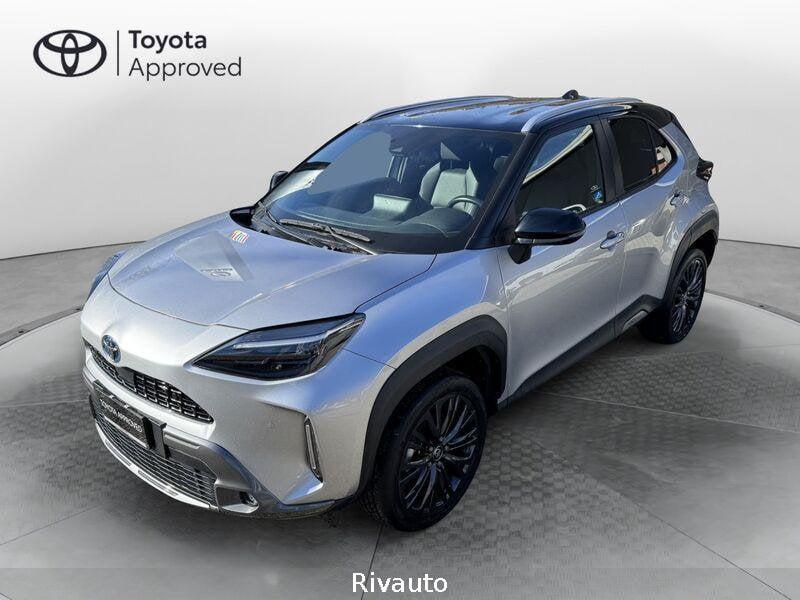 Toyota Yaris Cross 1.5H (116 CV) E-CVT Adventure AWD-i