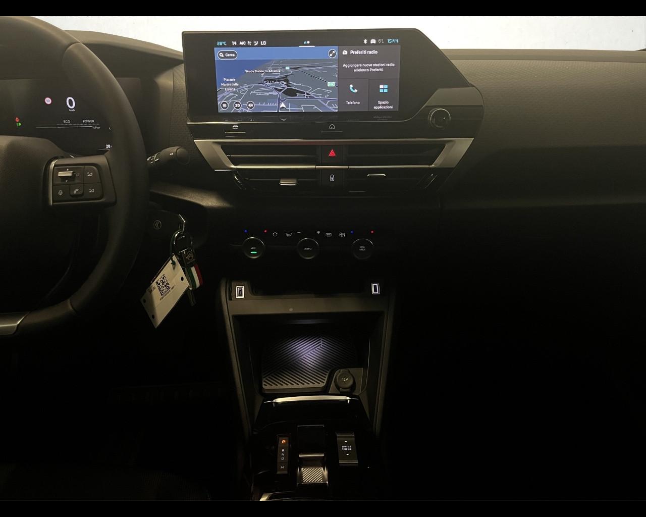 CITROEN C4 HYBRID 145 e-DCS6 - PLUS