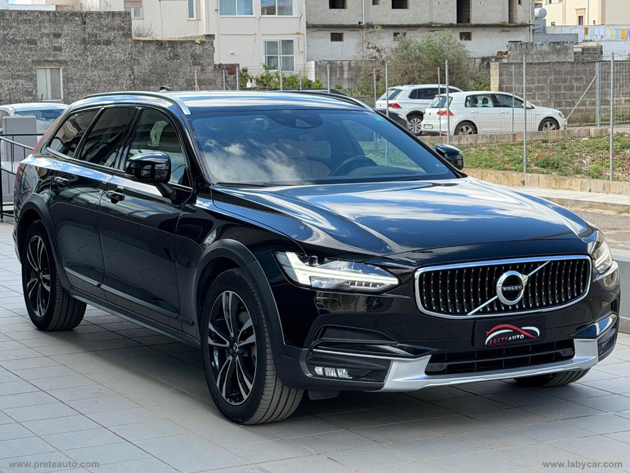 VOLVO V90 Cross Country D4 AWD Geartronic Pro