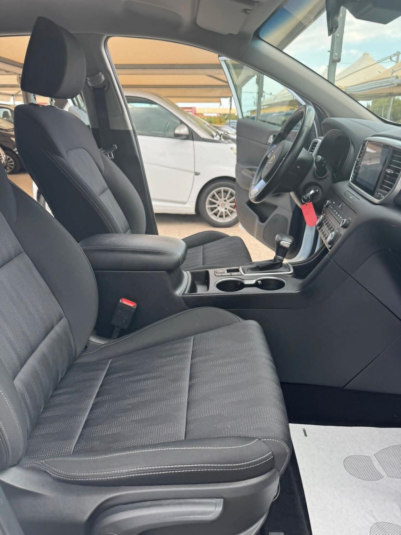 KIA SPORTAGE 4SERIE 1.6CRDI 136CV DIESEL/IBRIDO MOTORE KM 0 CERTIFICATA KIA