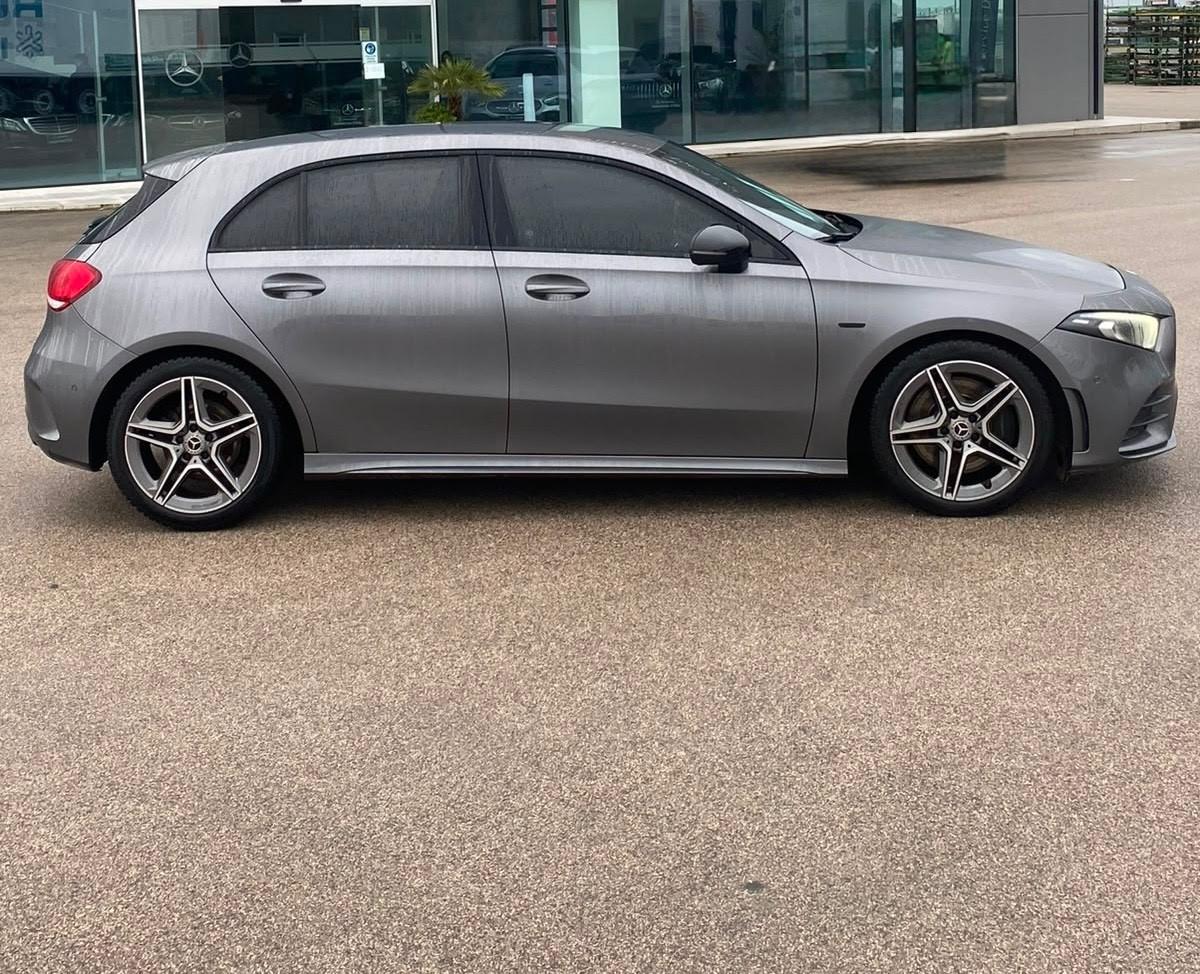 Mercedes-benz A 250 4Matic Automatic Premium